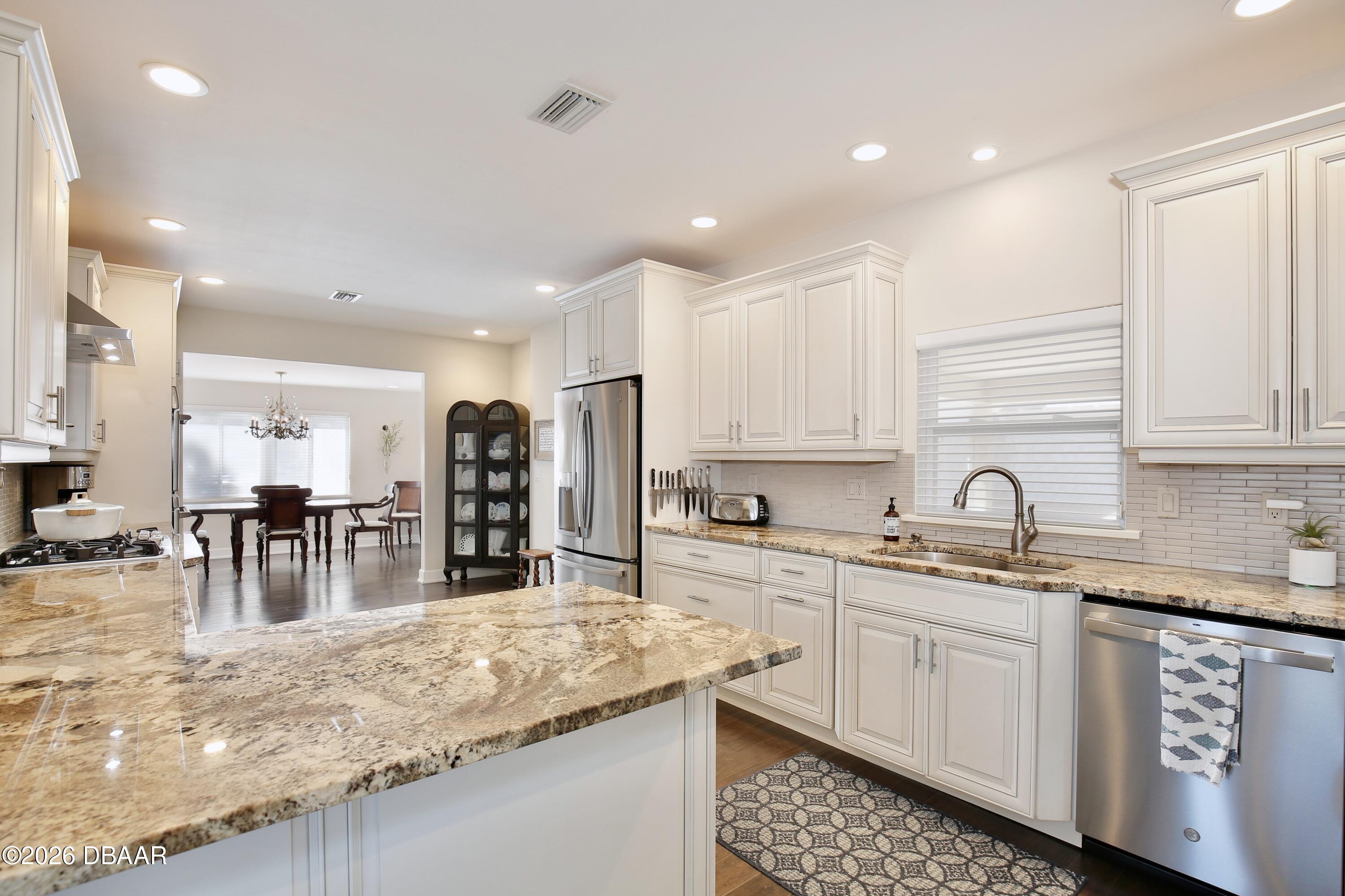 210 South Riverside Drive Edgewater, FL 32132 - Photo 23 of 96 24