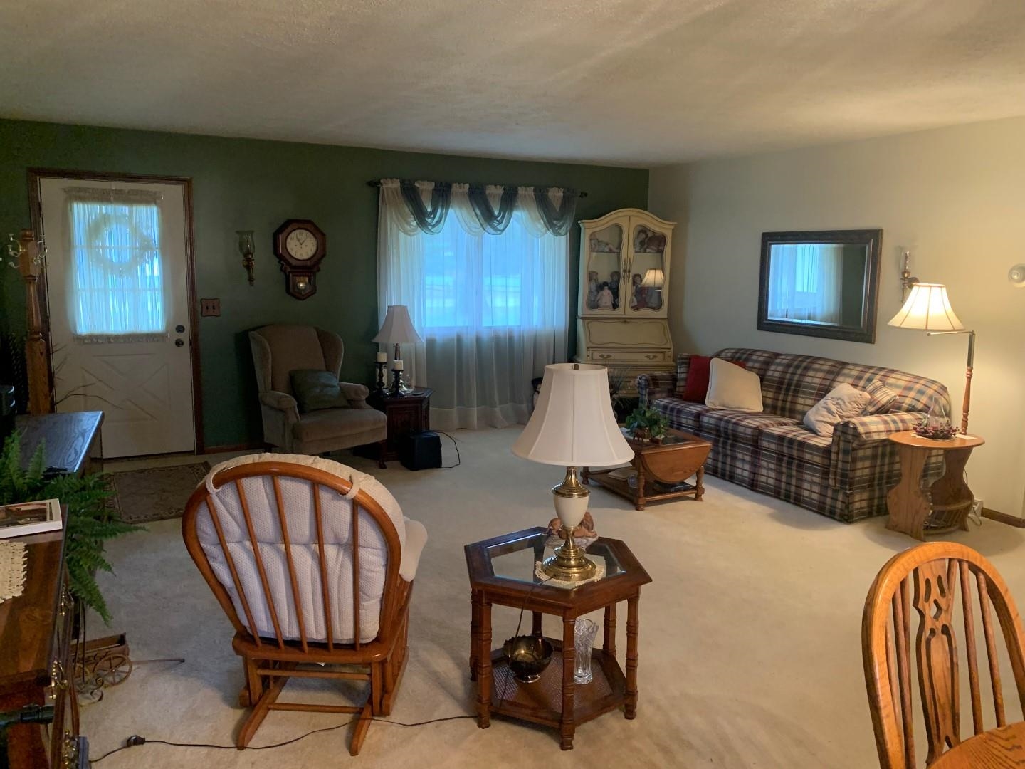 3172 West Lansing Road Roscommon, MI 48653 - Photo 2 of 27 1910394-1.JPG