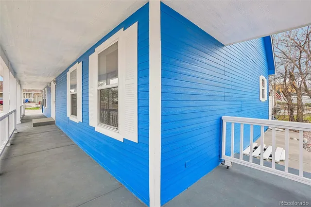 a view of an entryway