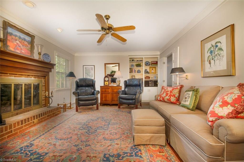 1701 Beechtree Road Greensboro, NC 27408 - Photo 11 of 20 Gallery Image 11