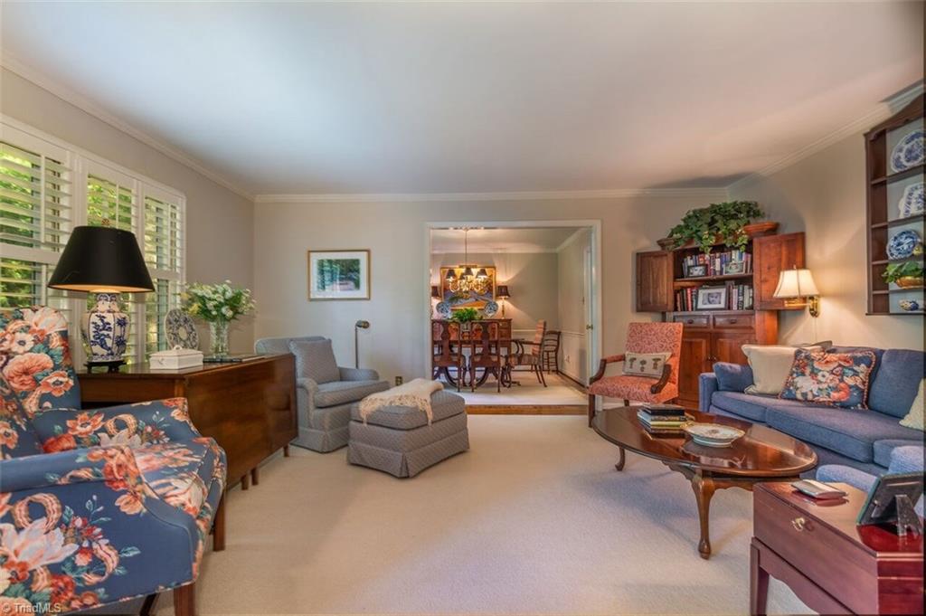 1701 Beechtree Road Greensboro, NC 27408 - Photo 4 of 20 Gallery Image 4