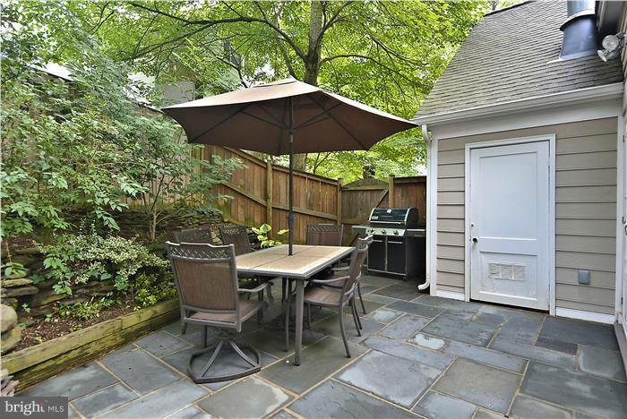 1945 Foxhall Road McLean, VA 22101 - Photo 23 of 30 Plenty of space on flagstone Patio for outdoor fun