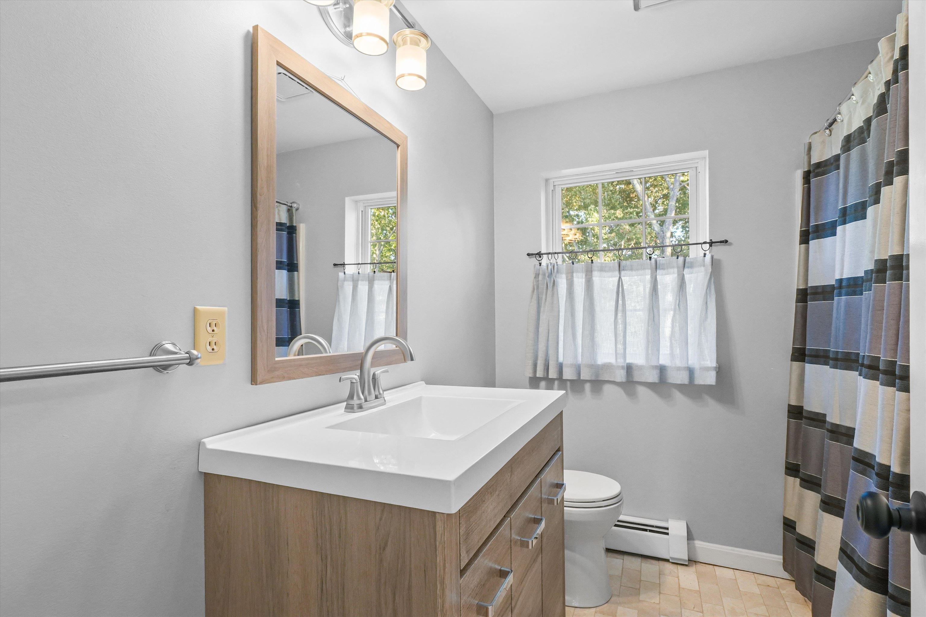 27 Village Drive Atkinson, NH 03811 - Photo 38 of 52