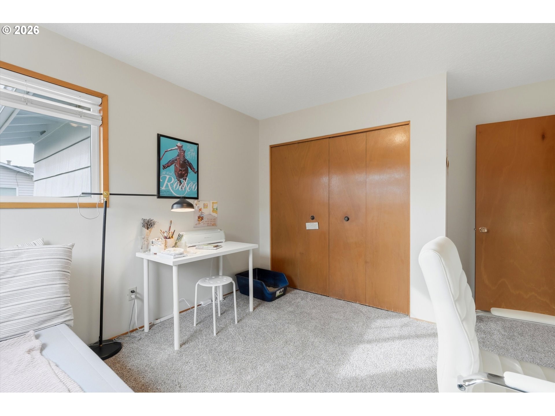 1841 Umpqua Road Woodburn, OR 97071 - Photo 29 of 41 a view of a bathroom from the hallway