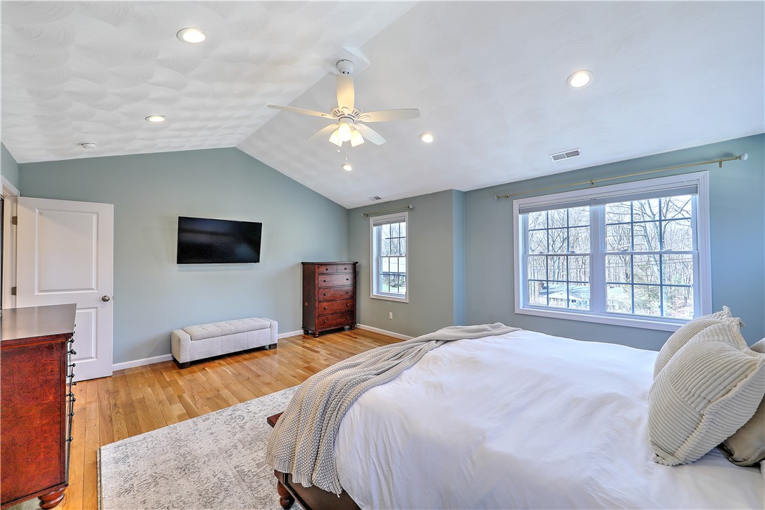 100 Franklin Road Foster, RI 02825 - Photo 16 of 32