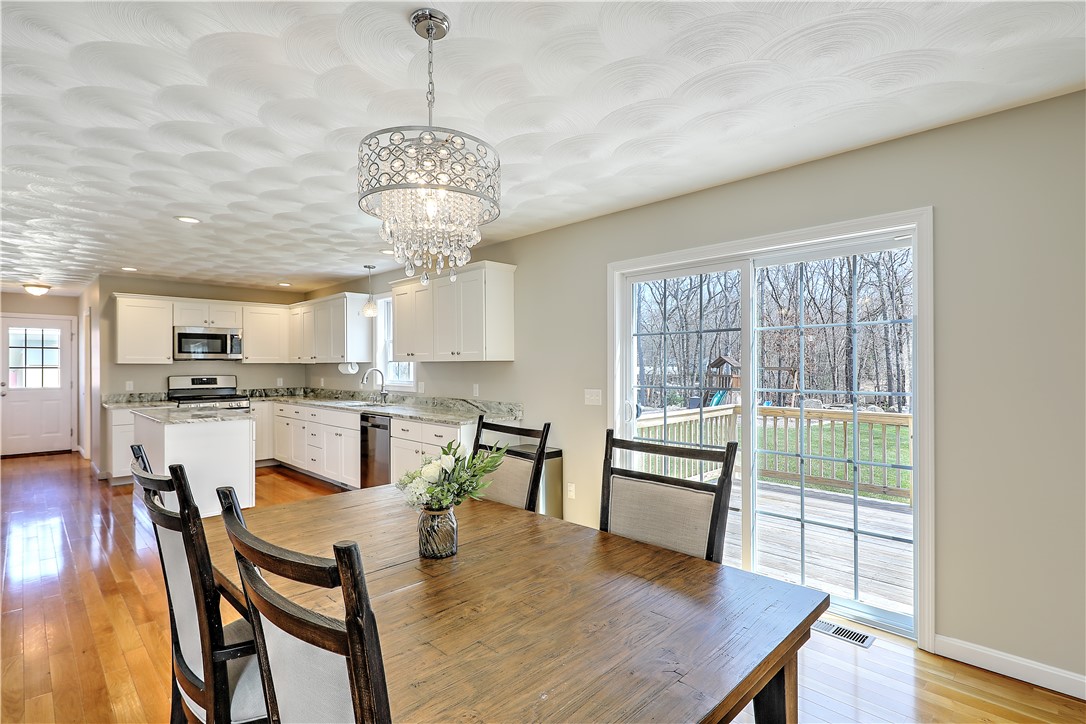 100 Franklin Road Foster, RI 02825 - Photo 9 of 32