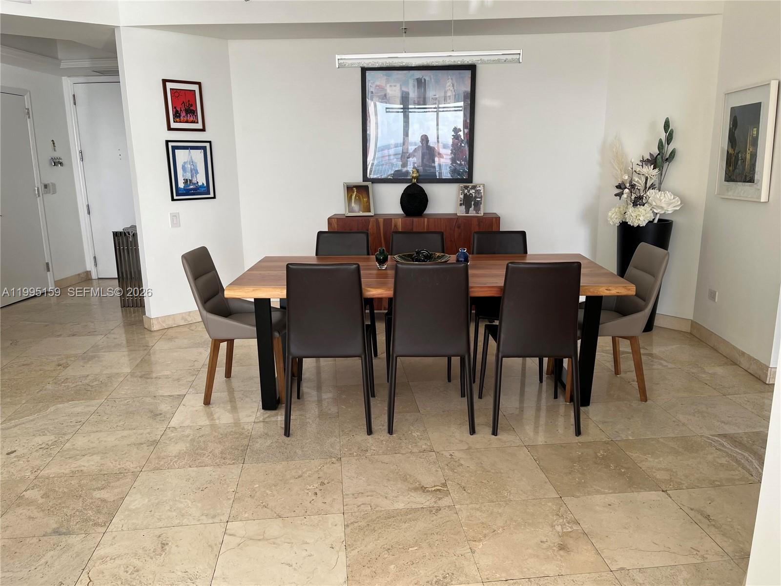 808 Brickell Key Drive, Unit 2002 Miami, FL 33131 - Photo 12 of 32