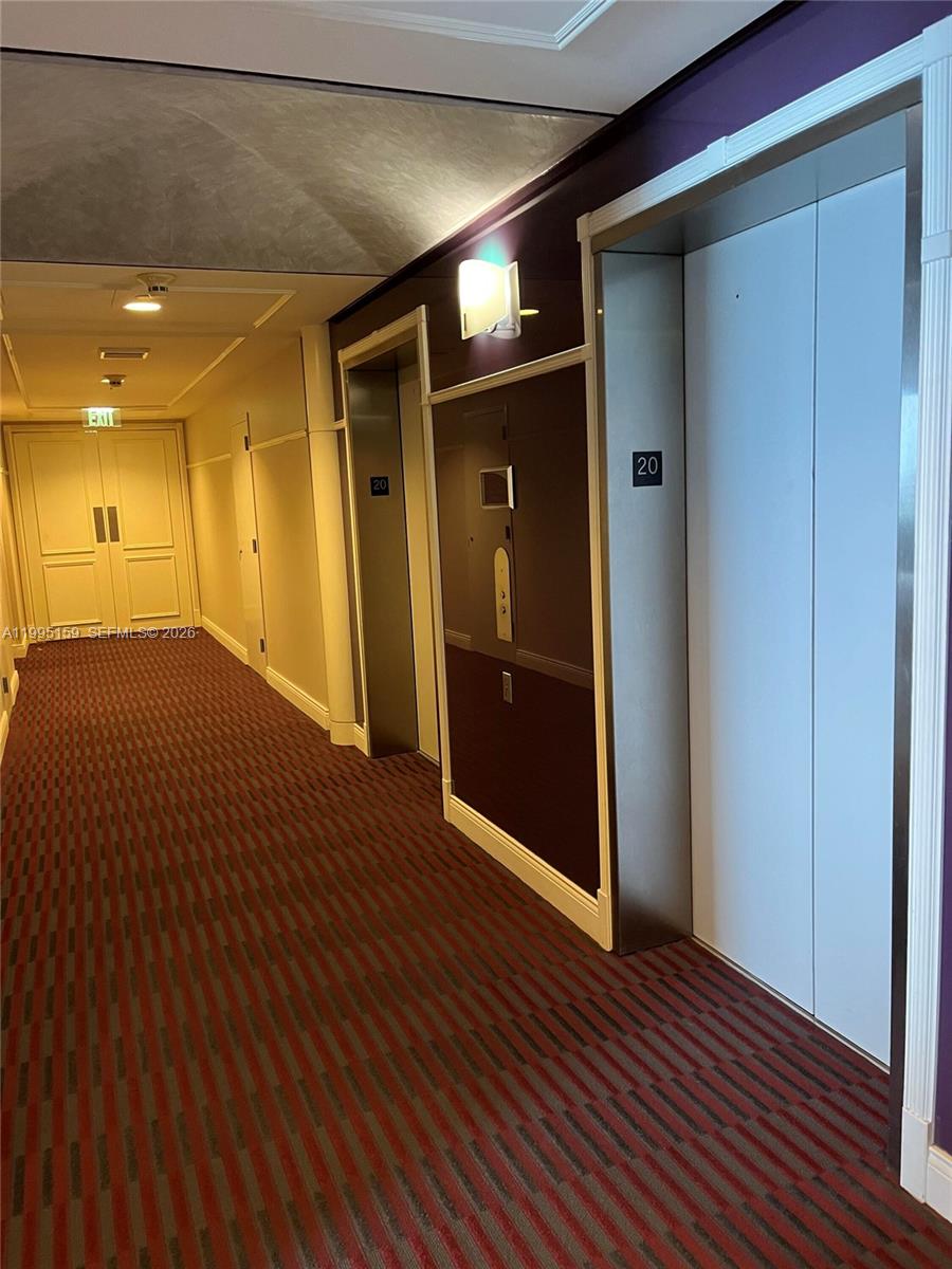 808 Brickell Key Drive, Unit 2002 Miami, FL 33131 - Photo 6 of 32