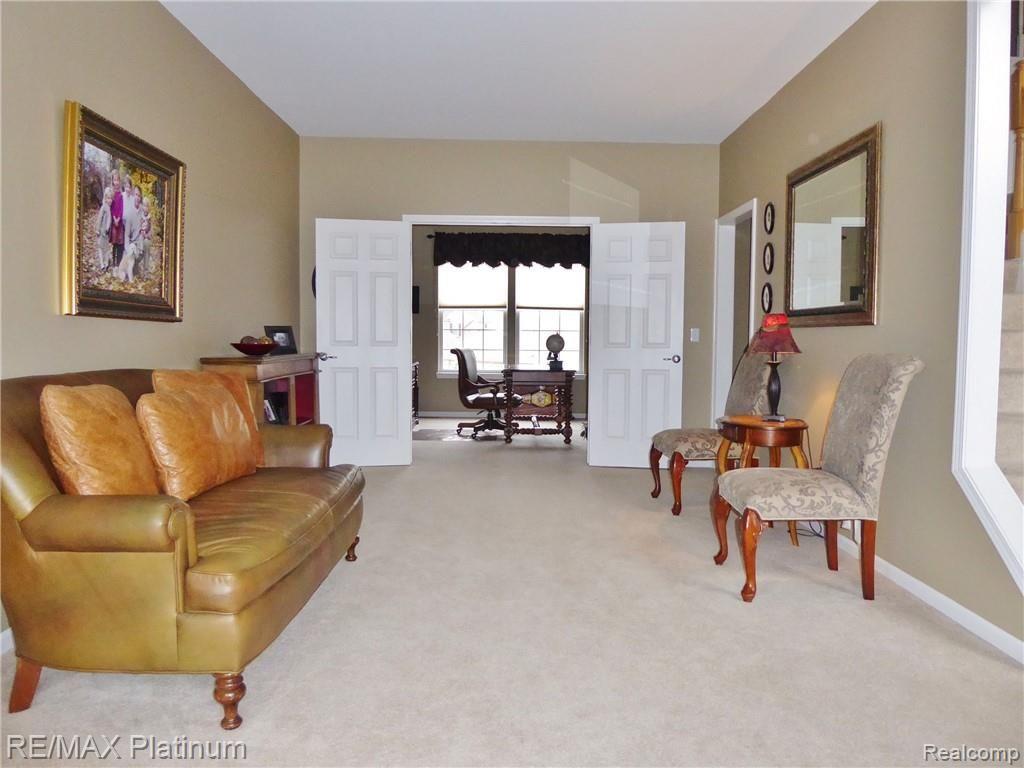 4205 Merriman Loop Howell, MI 48843 - Photo 8 of 46