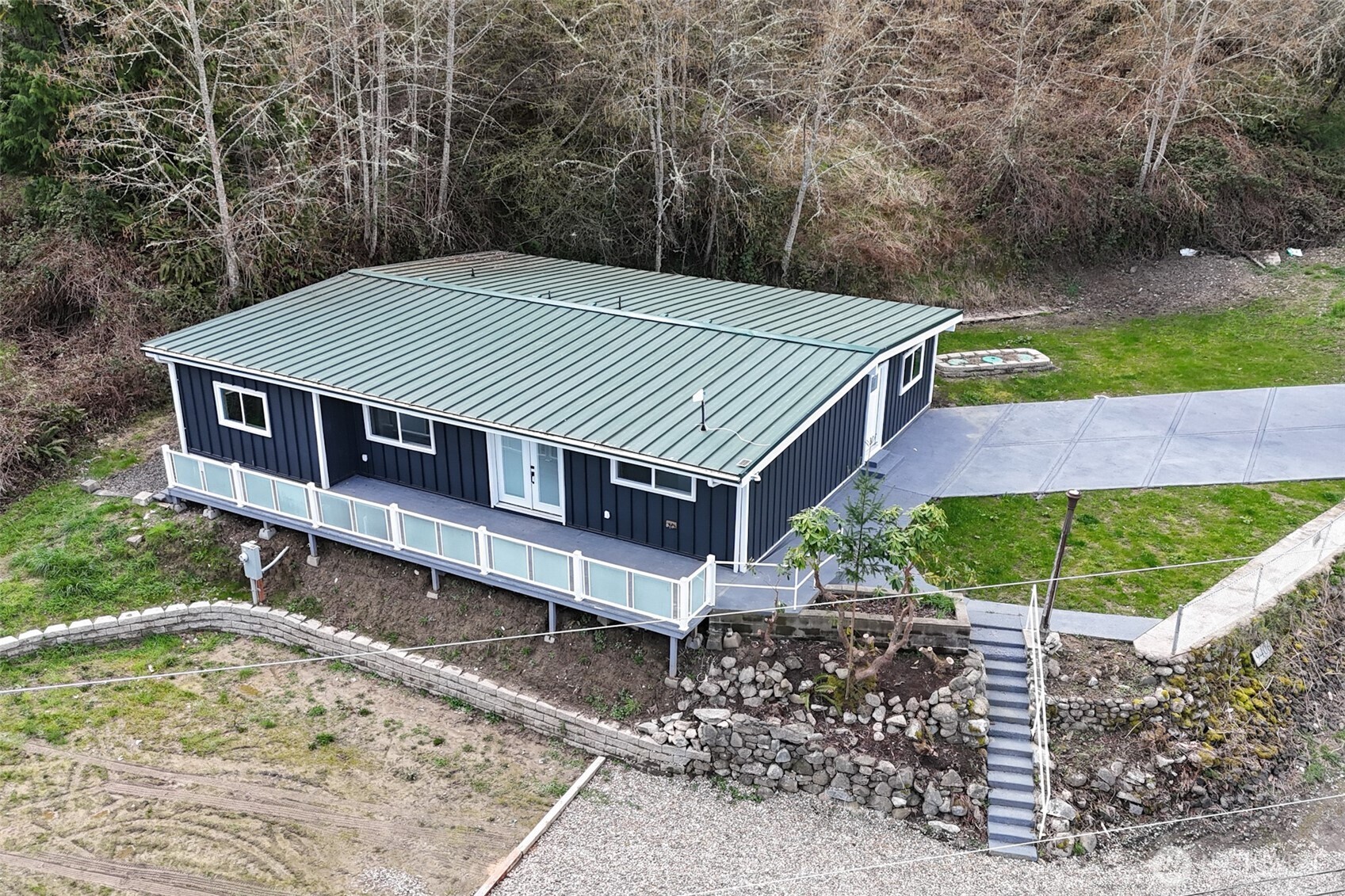 9406 Glencove Road Northwest Gig Harbor, WA 98329 - Photo 1 of 39