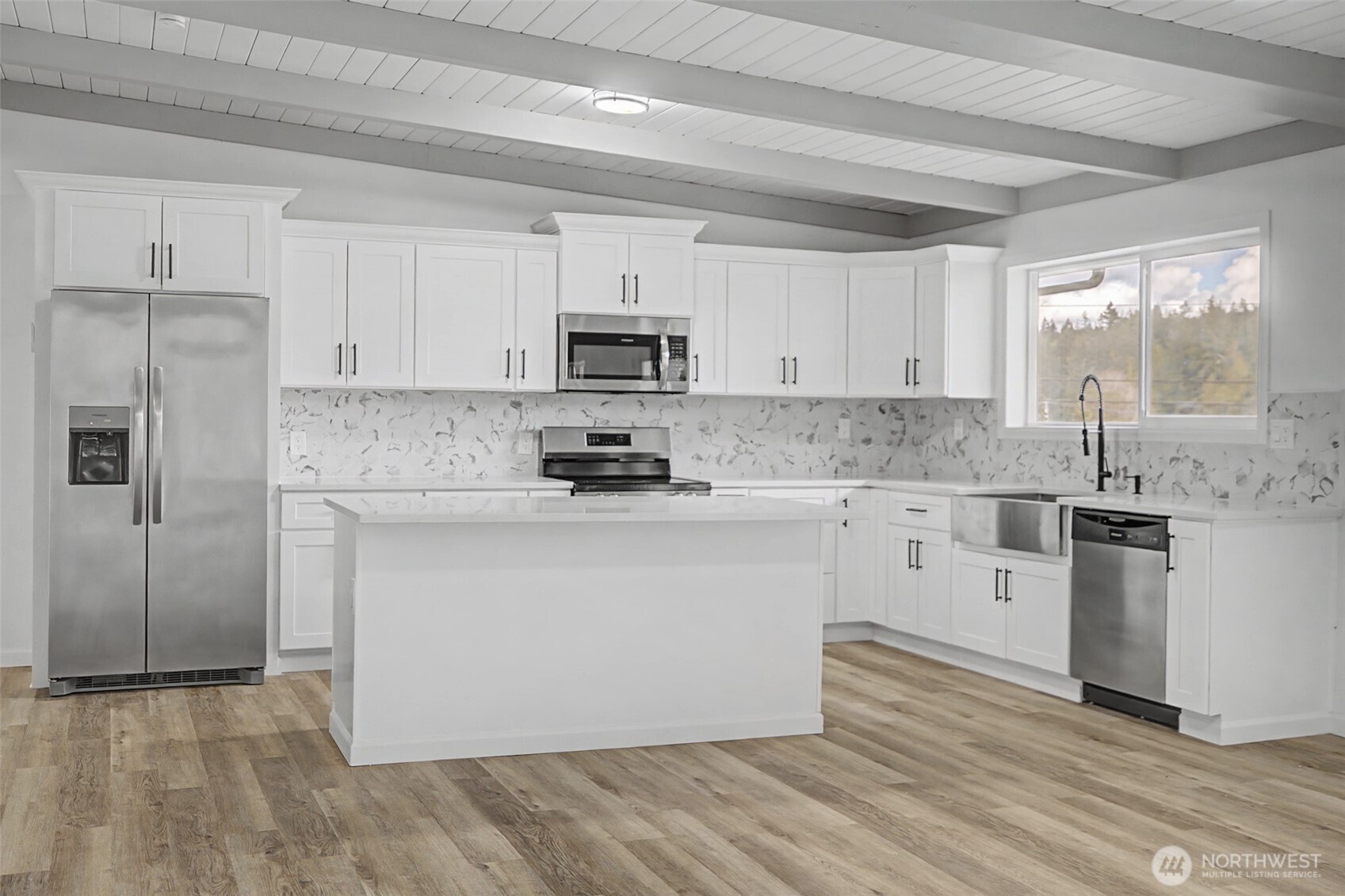 9406 Glencove Road Northwest Gig Harbor, WA 98329 - Photo 21 of 39