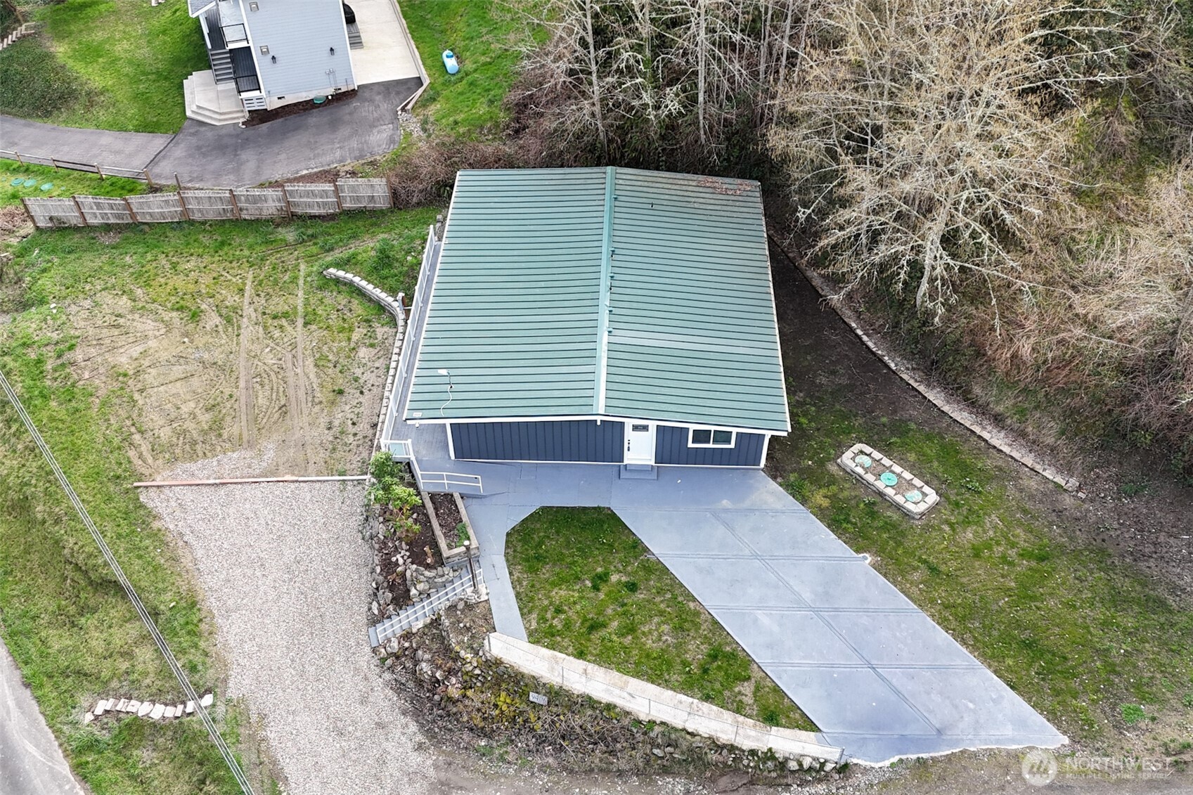 9406 Glencove Road Northwest Gig Harbor, WA 98329 - Photo 37 of 39