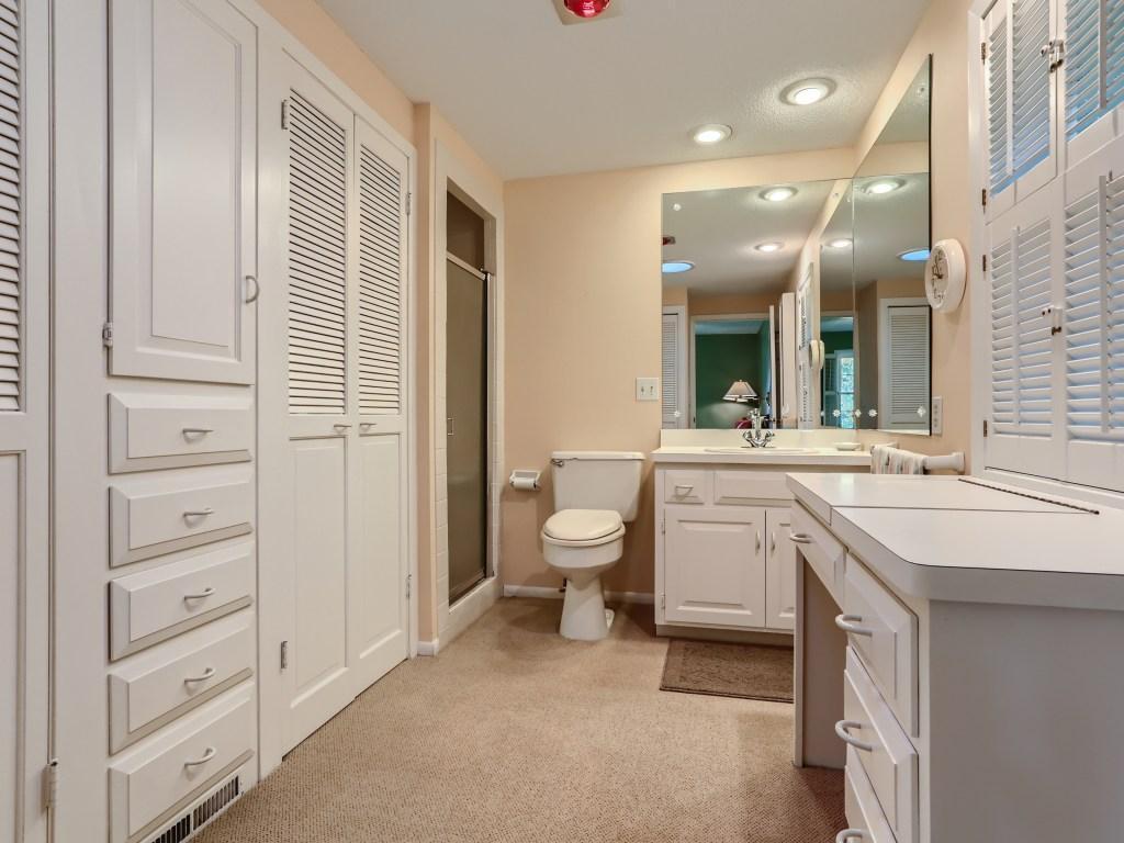 101 Wayside Road East Hopkins, MN 55343 - Photo 11 of 28 Gallery Image 11