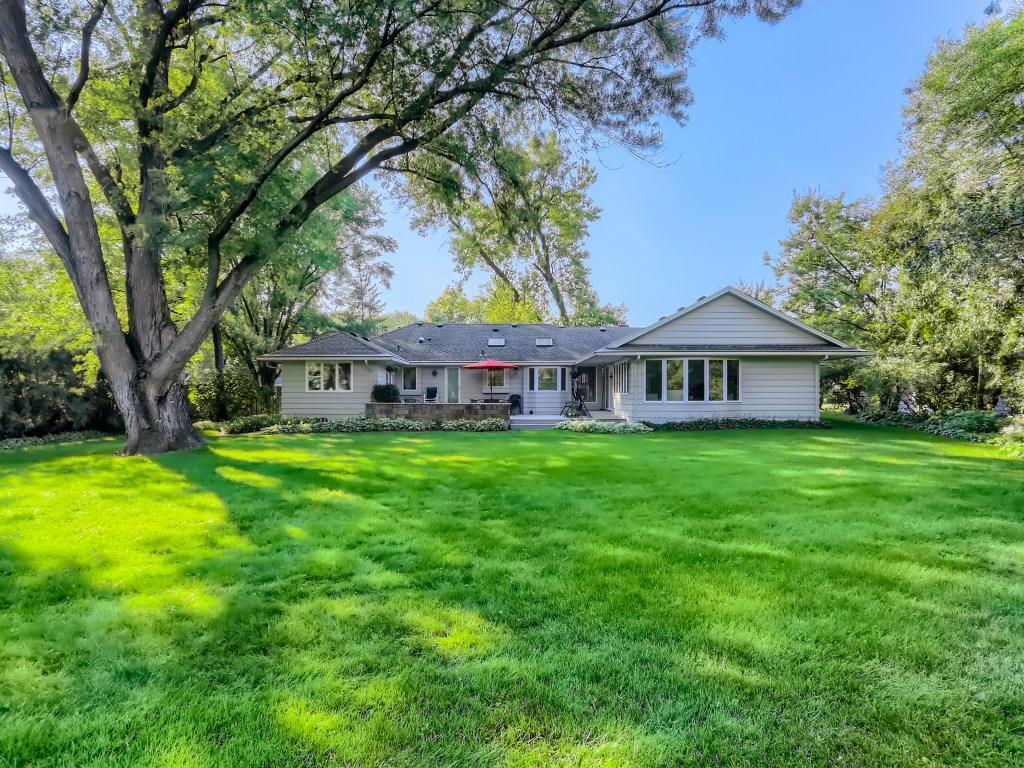 101 Wayside Road East Hopkins, MN 55343 - Photo 22 of 28 Gallery Image 22