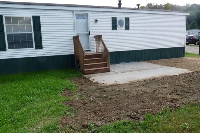 $69,999 | 419 North Maple Street, Unit 27, North Freedom, WI 53951