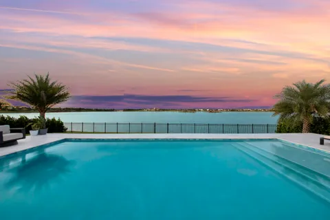 $1,495,000 | 679 Hookline Circle, Loxahatchee, FL 33470