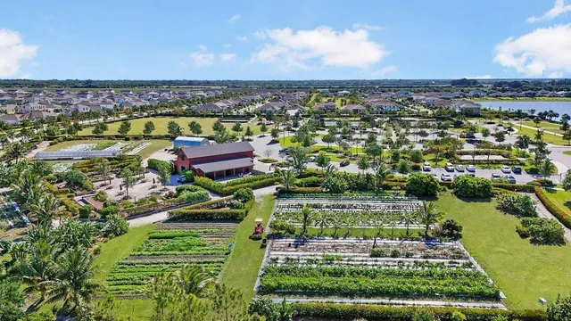 $1,495,000 | 679 Hookline Circle, Loxahatchee, FL 33470