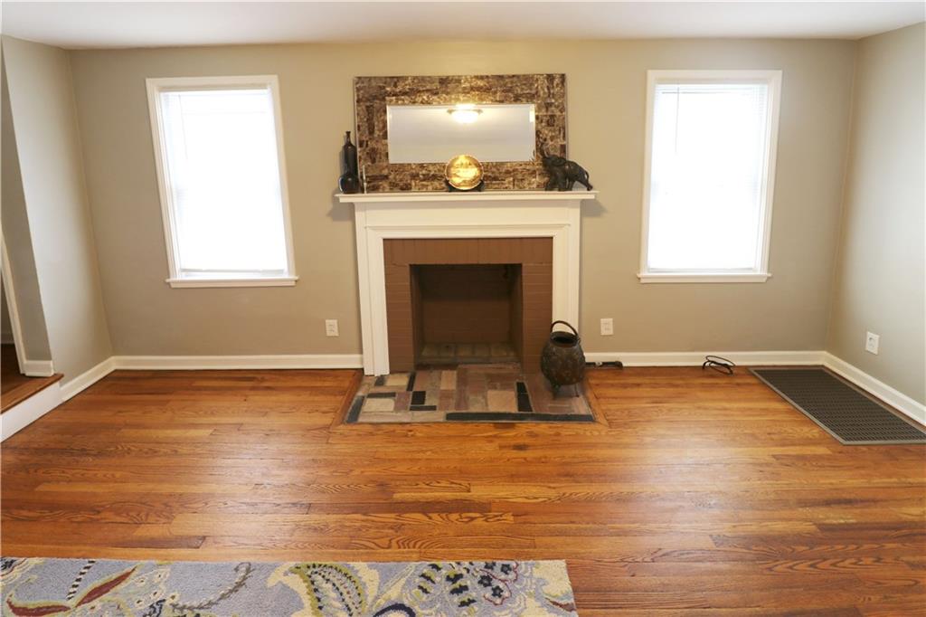 519 Decatur Avenue Pittsburgh, PA 15221 - Photo 3 of 15 Gallery Image 3