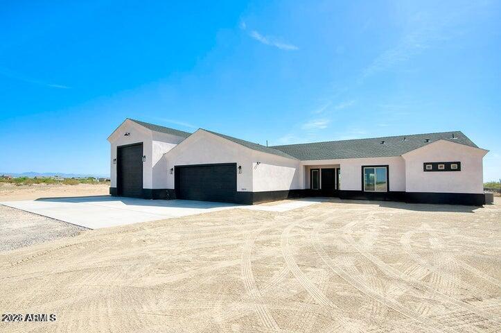 24009 West Redbird Road Wittmann, AZ 85361 - Photo 1 of 37