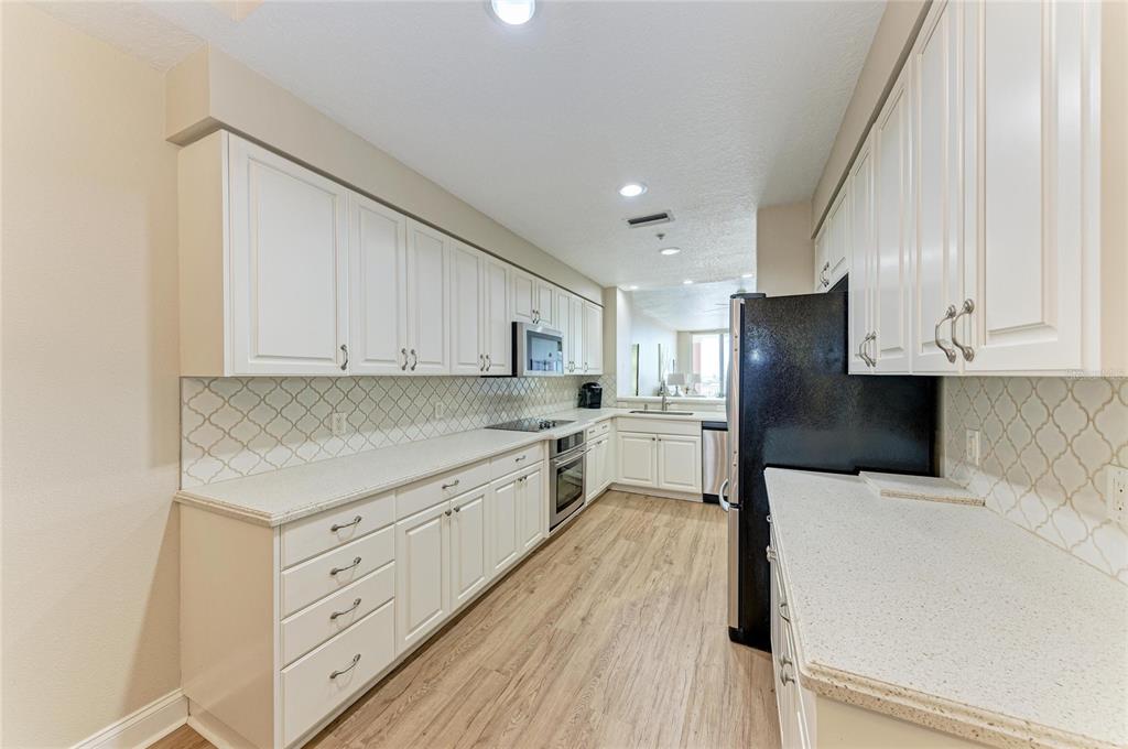 610 Riviera Dunes Way, Unit 404 Palmetto, FL 34221 - Photo 17 of 48
