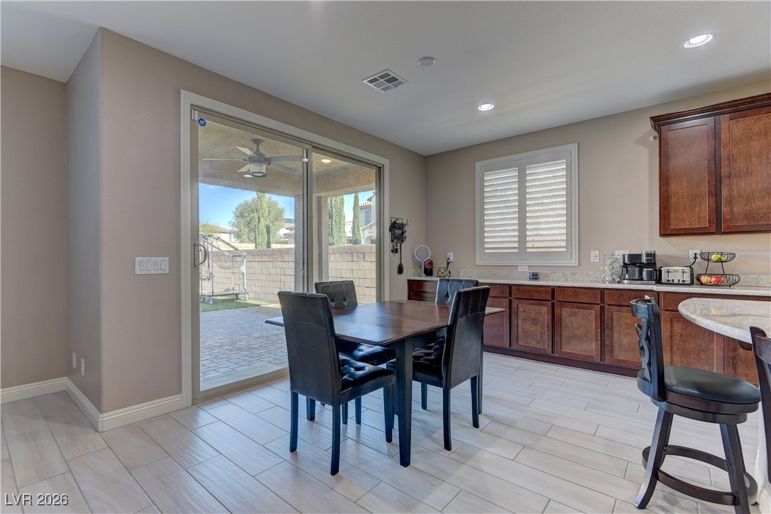 10042 Rams Leap Avenue Las Vegas, NV 89166 - Photo 11 of 26