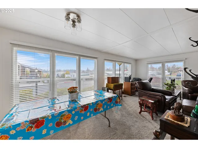 $84,900 | 17009 Southwest Eldorado Drive, Unit 5, Tigard, OR 97224