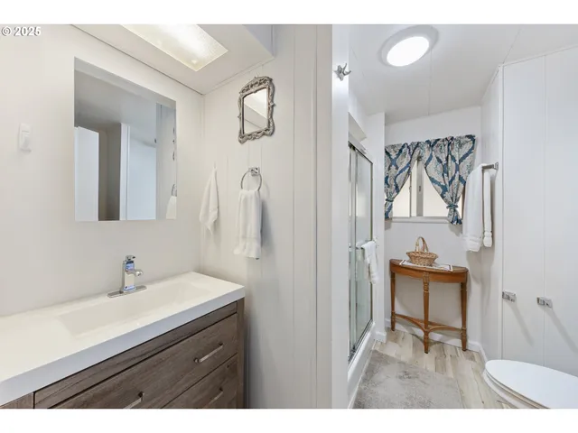 $84,900 | 17009 Southwest Eldorado Drive, Unit 5, Tigard, OR 97224