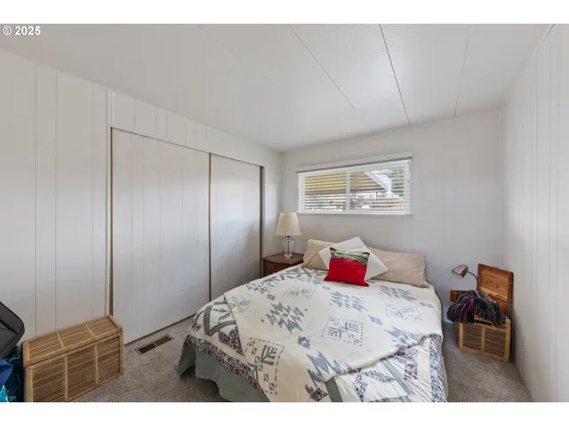 $84,900 | 17009 Southwest Eldorado Drive, Unit 5, Tigard, OR 97224