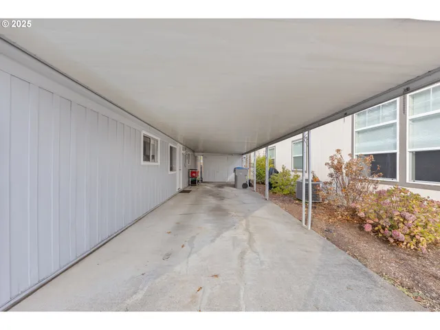 $84,900 | 17009 Southwest Eldorado Drive, Unit 5, Tigard, OR 97224