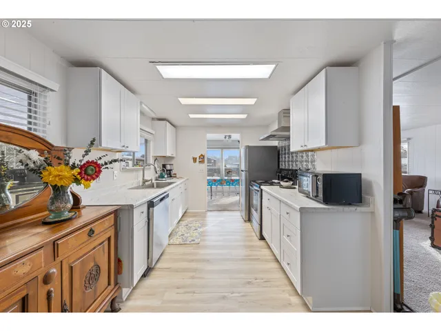 $84,900 | 17009 Southwest Eldorado Drive, Unit 5, Tigard, OR 97224