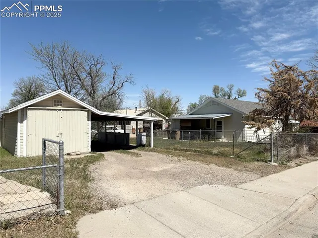 $185,000 | 1322 Lincoln Avenue, La Junta, CO 81050