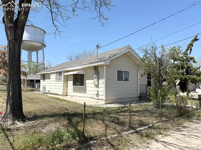 $185,000 | 1322 Lincoln Avenue, La Junta, CO 81050