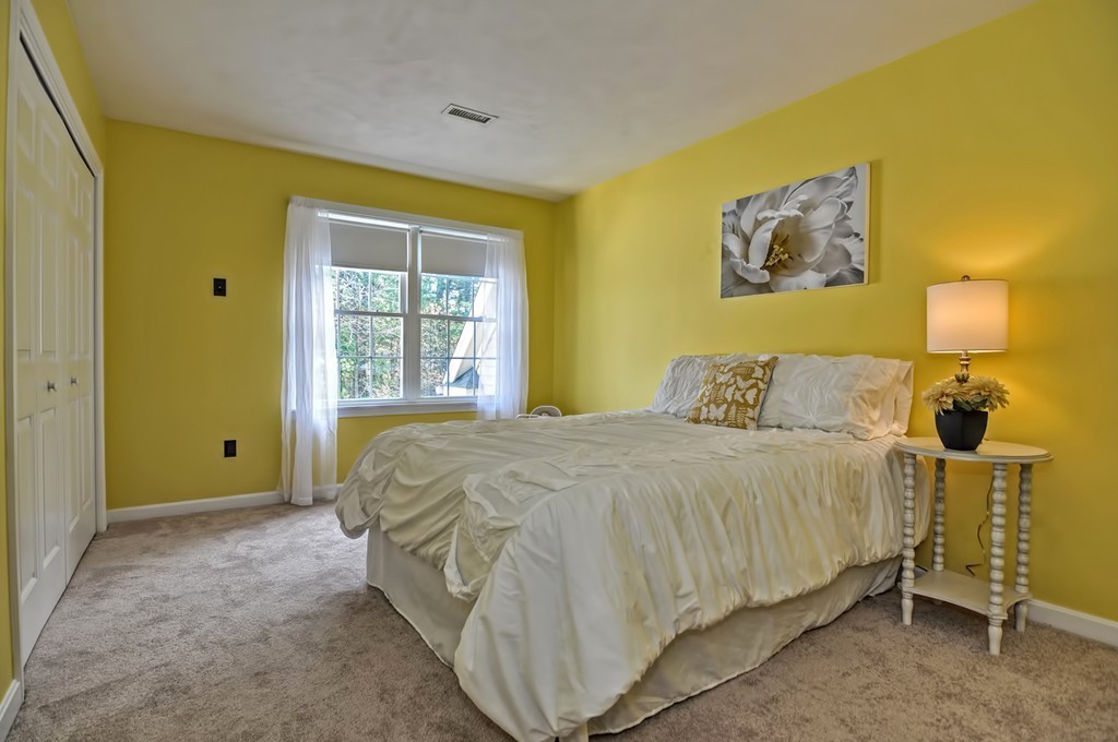8 Riverbend Road Upton, MA 01568 - Photo 13 of 30 Gallery Image 13