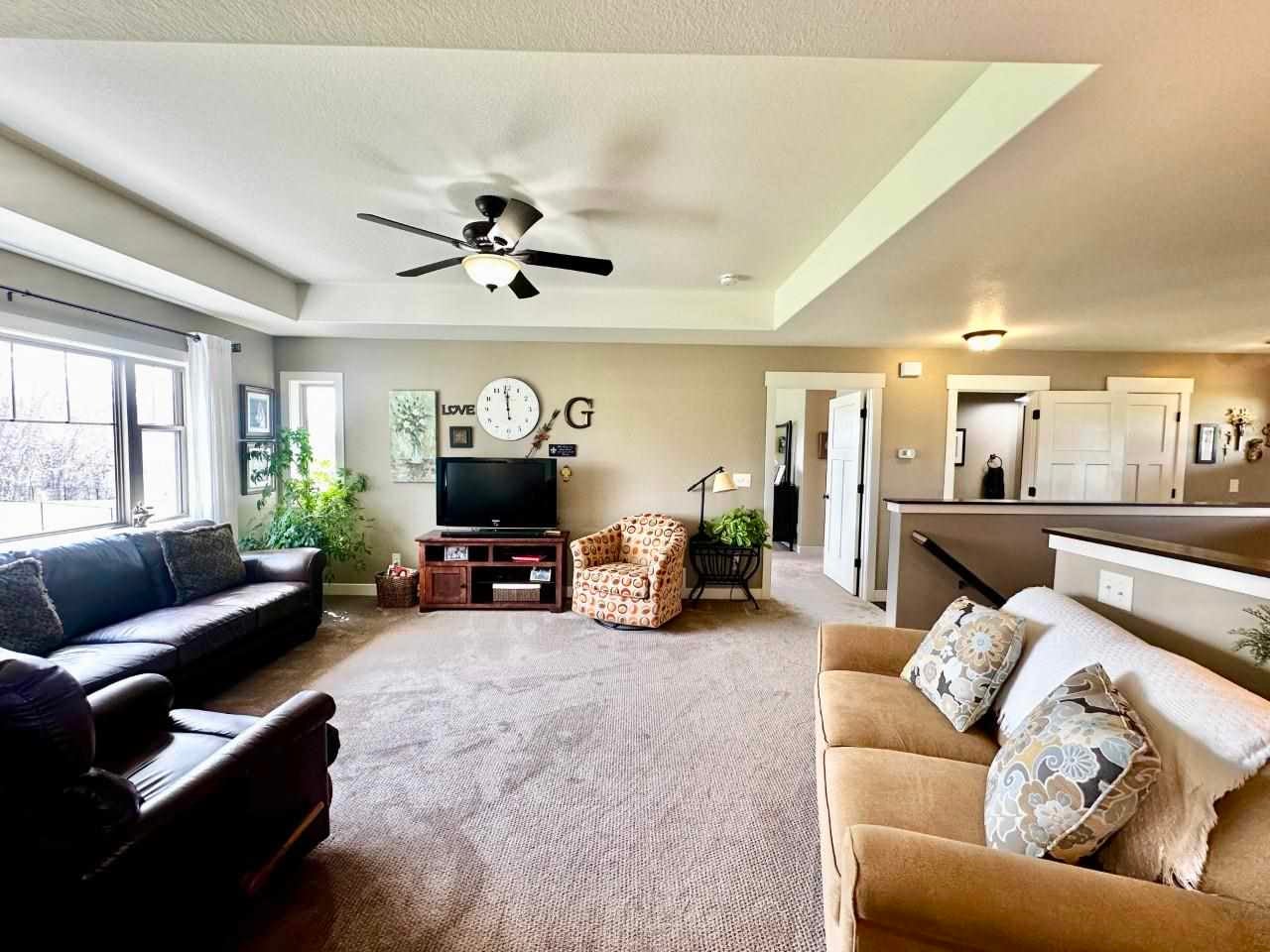 1436 Willow Brook Lane Riverside, IA 52327 - Photo 8 of 55 Gallery Image 8