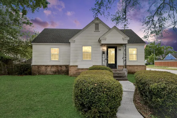 $1,650 | 7504 Elm Street, Houston, TX 77023