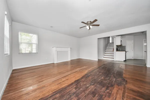 $1,650 | 7504 Elm Street, Houston, TX 77023
