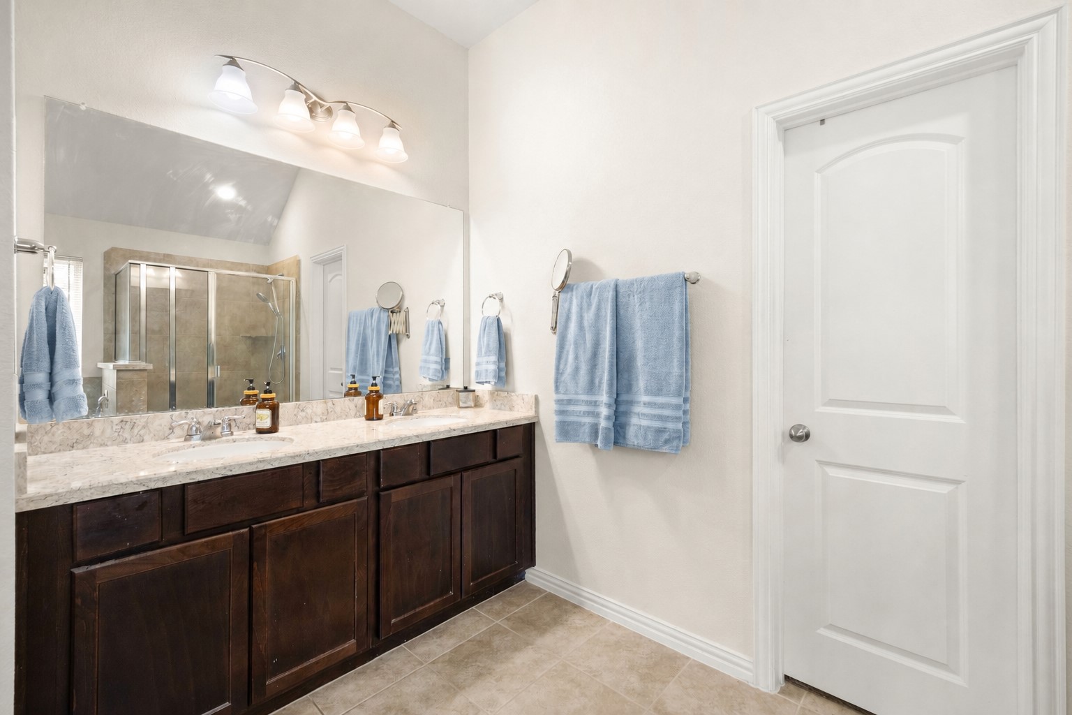 252 Scarlet Maple Way Conroe, TX 77318 - Photo 18 of 37
