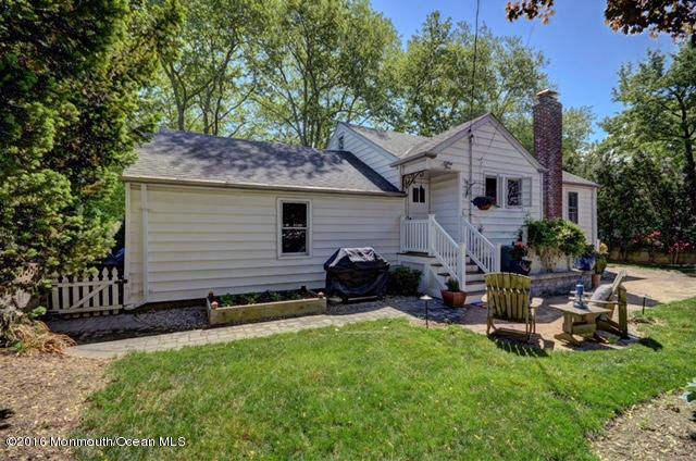 12 West Lake Road Red Bank, NJ 07701 - Photo 19 of 28 015