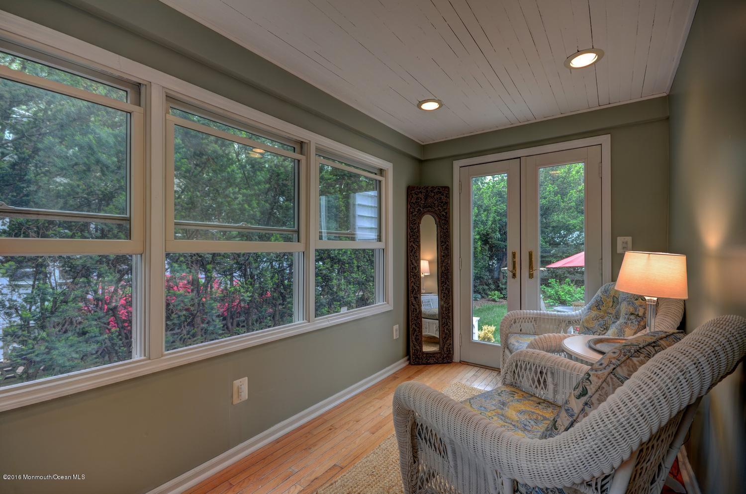 12 West Lake Road Red Bank, NJ 07701 - Photo 8 of 28 001