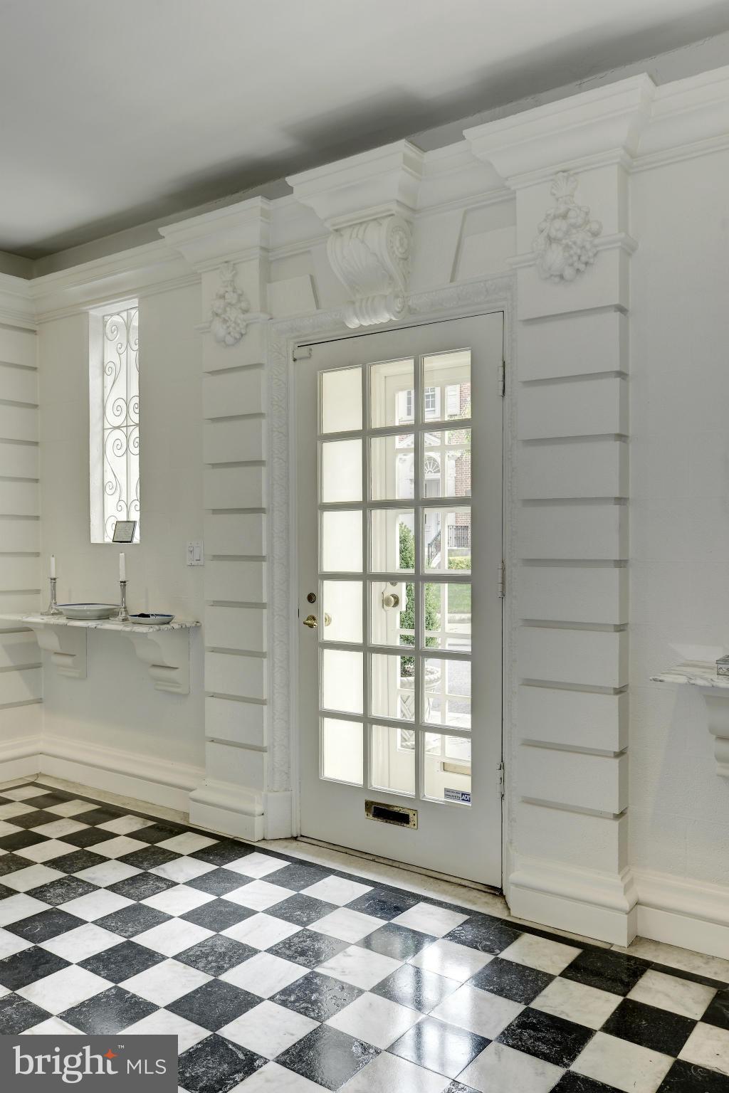 1917 23rd Street Northwest Washington, DC 20008 - Photo 4 of 17 Interior (General)