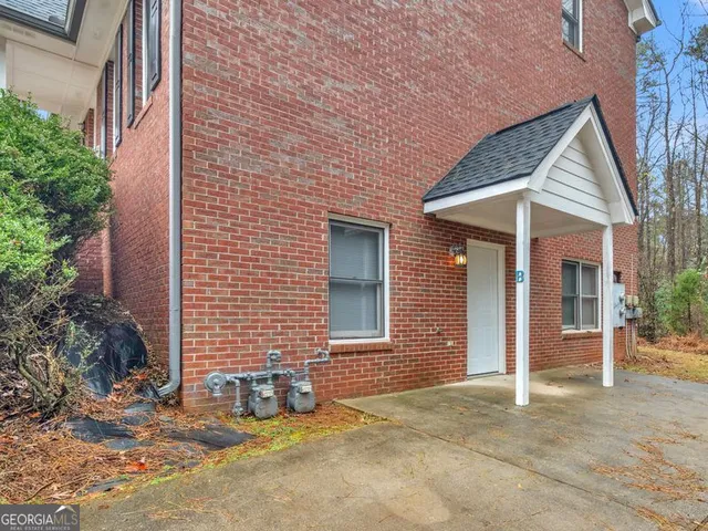 $1,200 | 63 B Sentry Oak Court, Stockbridge, GA 30281