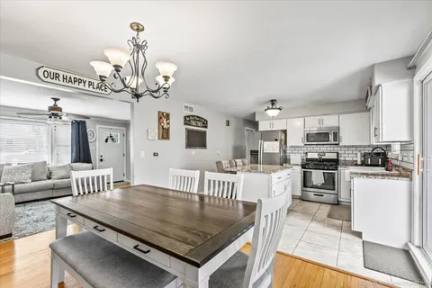 $349,900 | 8836 West 93rd Place, Hickory Hills, IL 60457