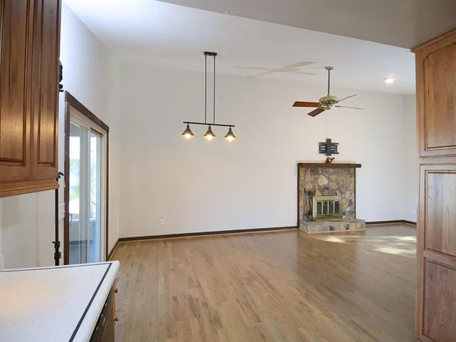 $2,100 | 1179 Justice Drive, Kennesaw, GA 30152