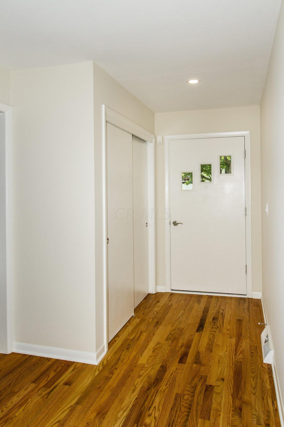 1808 Kenwick Road Columbus, OH 43209 - Photo 4 of 43 Gallery Image 4
