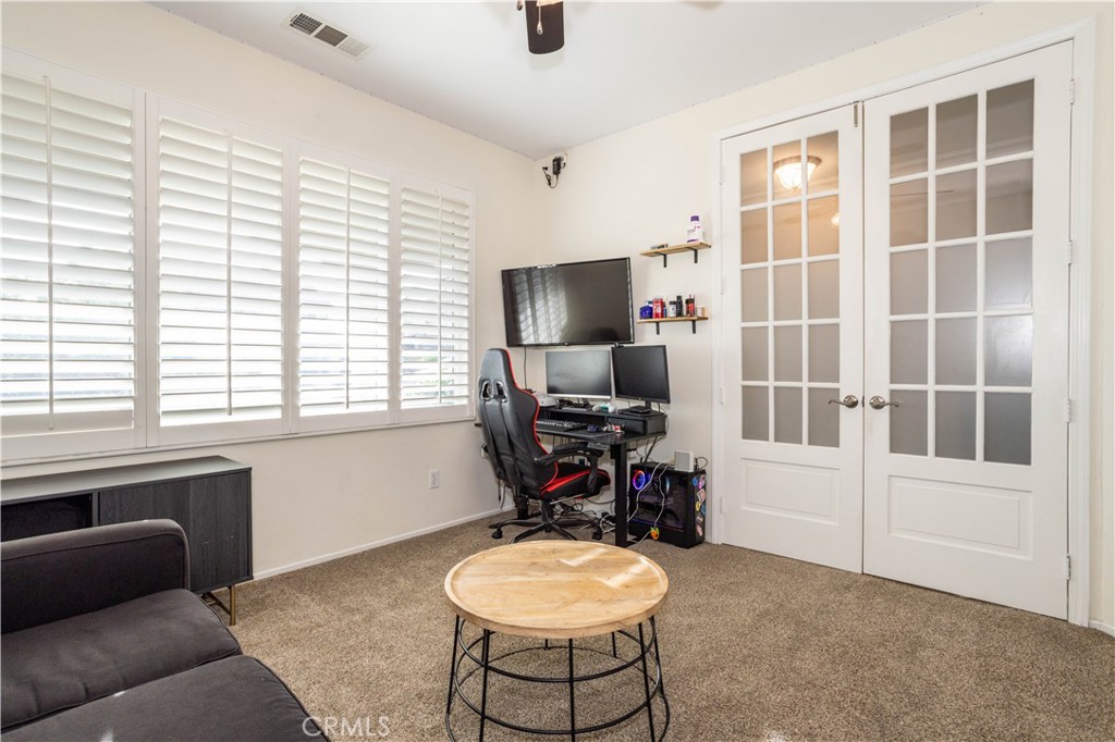 29320 Sequoia Road Canyon Country, CA 91387 - Photo 19 of 51