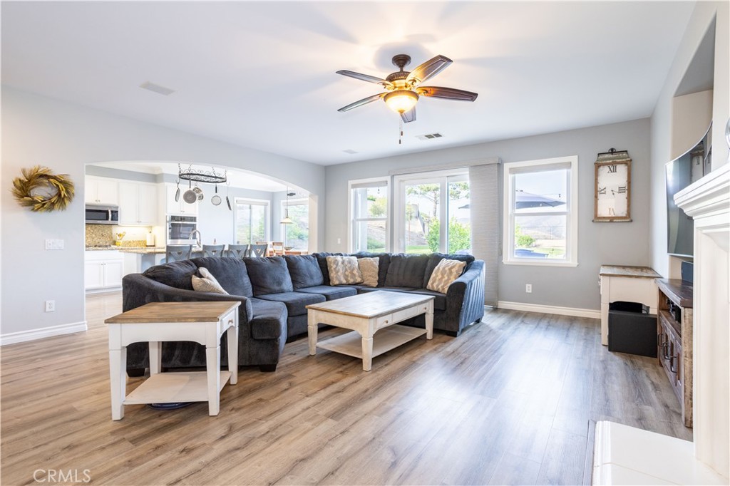 29320 Sequoia Road Canyon Country, CA 91387 - Photo 20 of 51