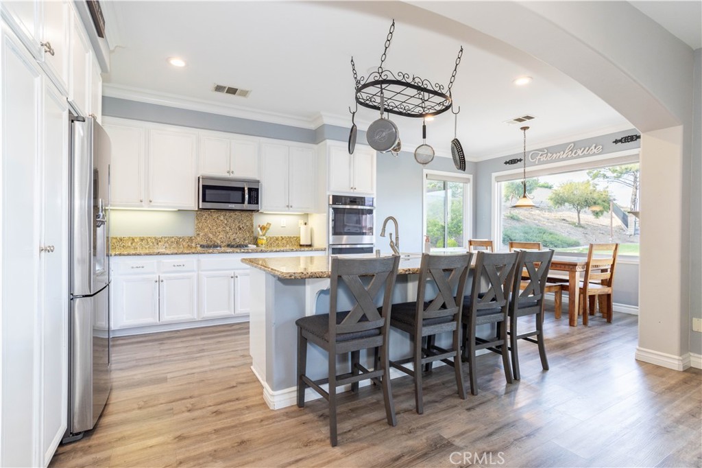 29320 Sequoia Road Canyon Country, CA 91387 - Photo 24 of 51