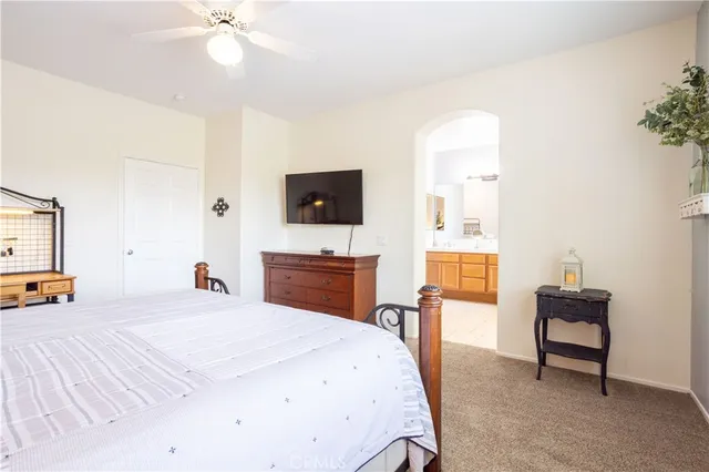 $999,900 | 29320 Sequoia Road, Canyon Country, CA 91387