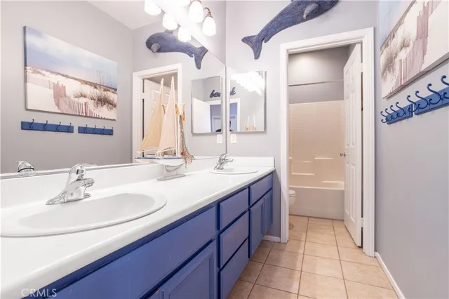 $999,900 | 29320 Sequoia Road, Canyon Country, CA 91387