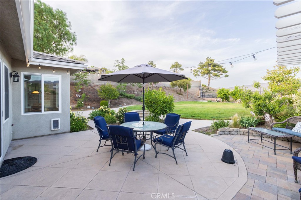 29320 Sequoia Road Canyon Country, CA 91387 - Photo 41 of 51